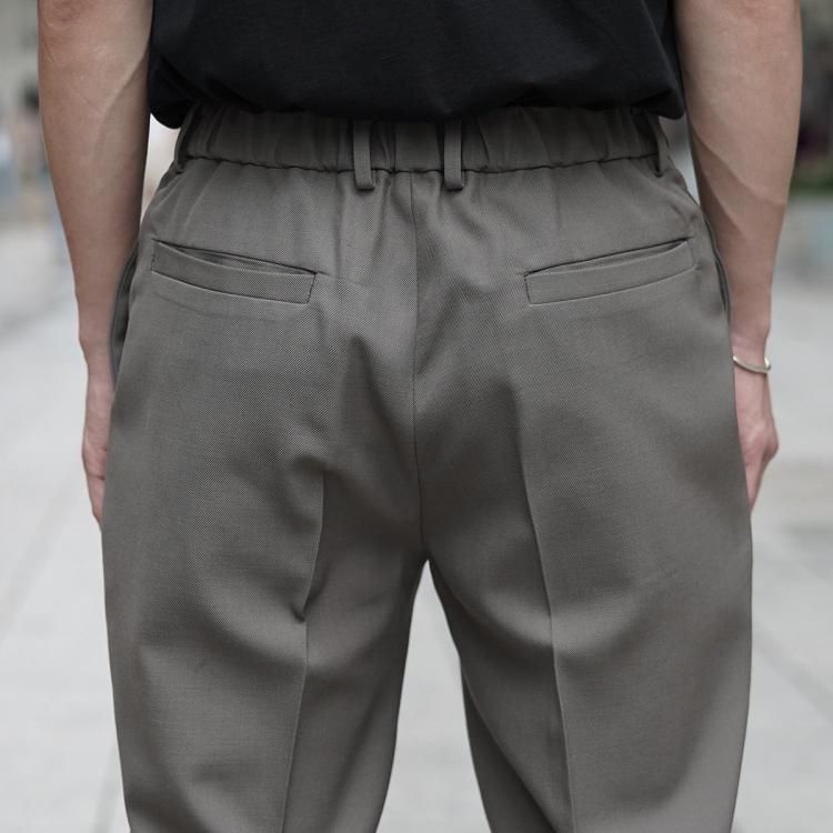 マーカウェア MARKAWARE 24aw フラットテーパードトラウザー マーカウェア MARKAWARE 24aw フラットテーパードトラウザー