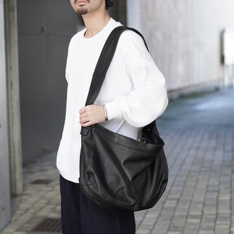 シーシーユー CCU 24aw ニュースペーパーバッグ NEWS PAPER BAG シーシーユー CCU 24aw ニュースペーパーバッグ NEWS PAPER BAG