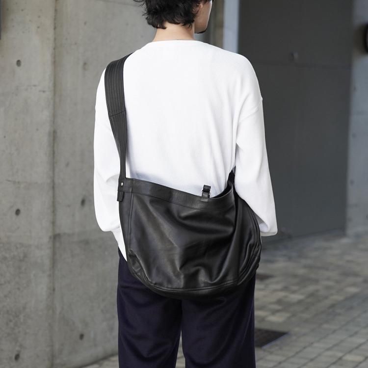 シーシーユー CCU 24aw ニュースペーパーバッグ NEWS PAPER BAG シーシーユー CCU 24aw ニュースペーパーバッグ NEWS PAPER BAG