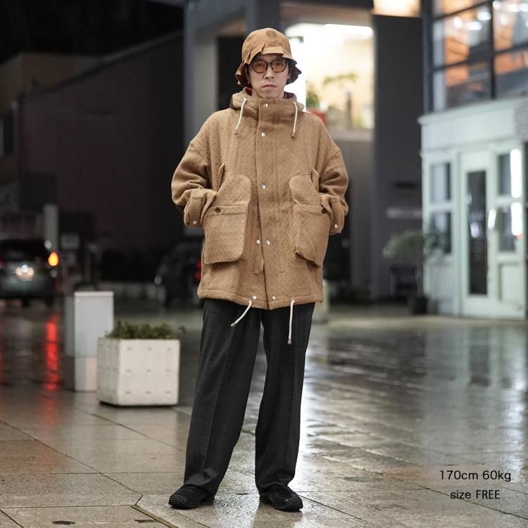 HOMELESS TAILOR