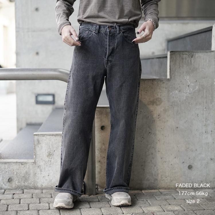 マーカ marka 25ss ワイドレッグジーンズ セルヴィッチデニム マーカ marka 25ss ワイドレッグジーンズ セルヴィッチデニム