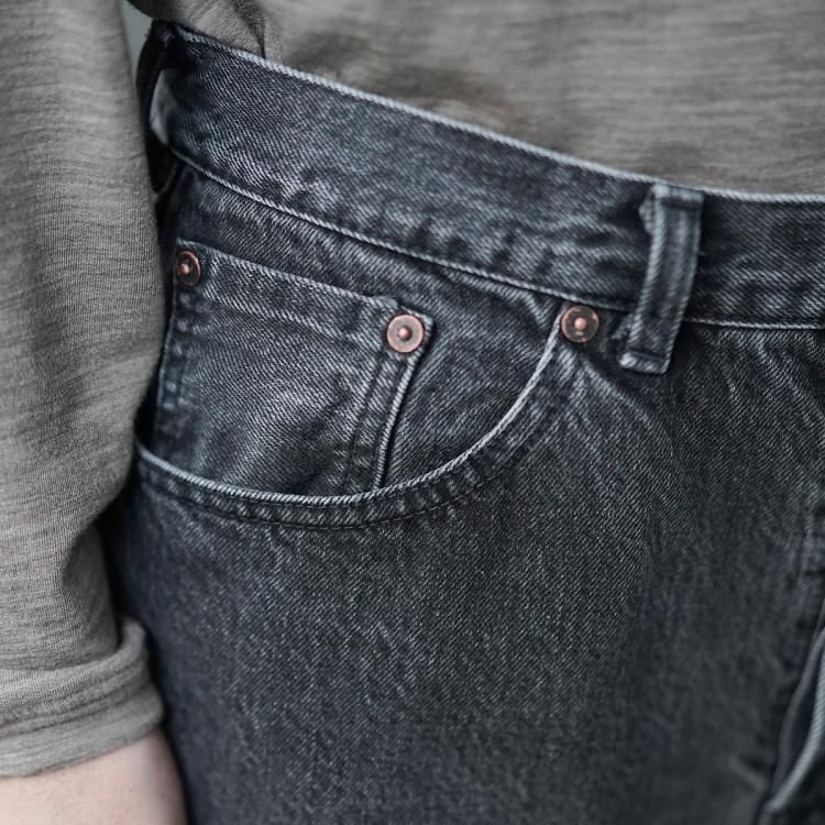 マーカ marka 25ss ワイドレッグジーンズ セルヴィッチデニム マーカ marka 25ss ワイドレッグジーンズ セルヴィッチデニム