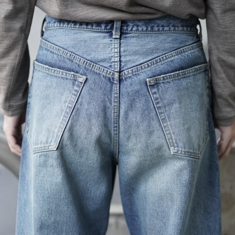 マーカ marka 25ss ワイドレッグジーンズ セルヴィッチデニム マーカ marka 25ss ワイドレッグジーンズ セルヴィッチデニム