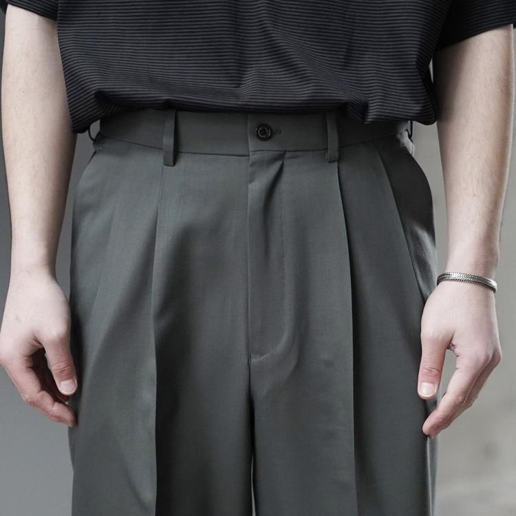 マーカウェア MARKAWARE 25ss クラシックフィットダブルプリーツ マーカウェア MARKAWARE 25ss クラシックフィットダブルプリーツ
