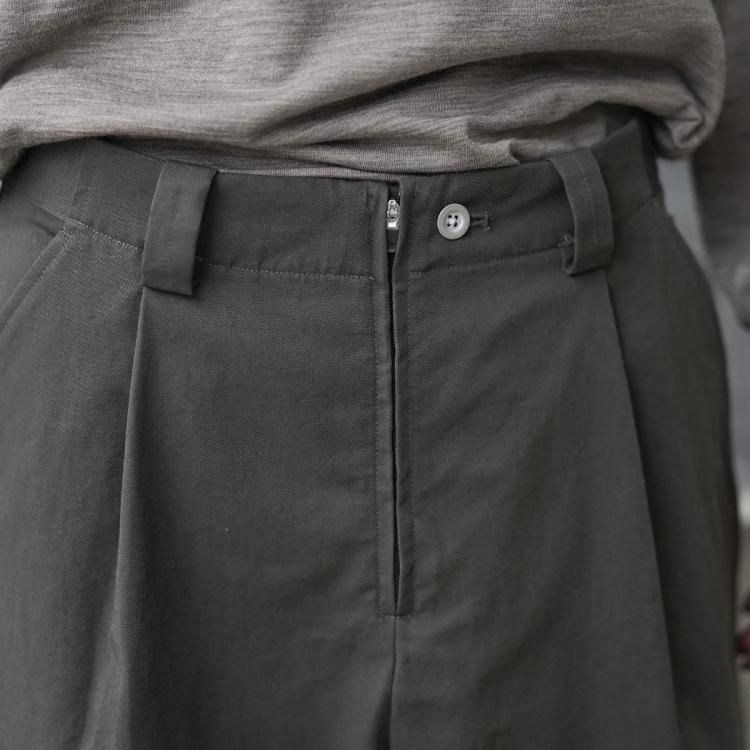 パンツ paratrait CAKE SKIN CHINO PT size 2 paratrait(パラトレイト)】CAKE SKIN CHINO PANTS/ BEIGE - VELVET