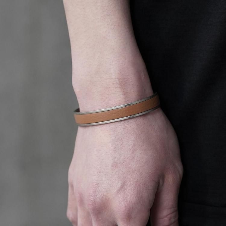 ホーボー hobo 25SS ブラスブレスレットナローカウレザー BRASS