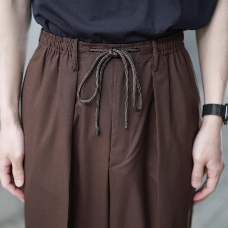 マーカウェア MARKAWARE 25ss クラシックフィットイージーパンツ