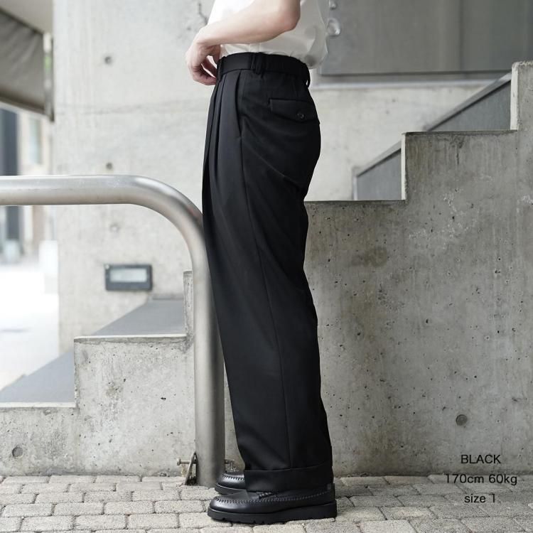 マーカウェア MARKAWARE 25aw DOUBLE PLEATED WIDE TROUSERS