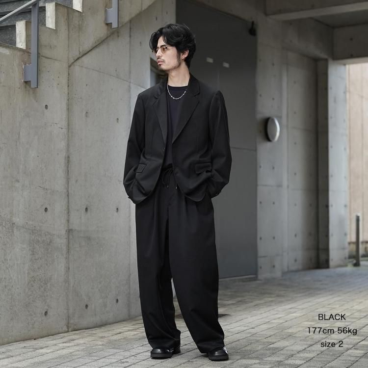 24SSマーカウェア TRIPLE PLEATED EASY TROUSERS 25S/S】TRIPLE PLEATED EASY TROUSER HEMP SHIRTING / MARKAWARE