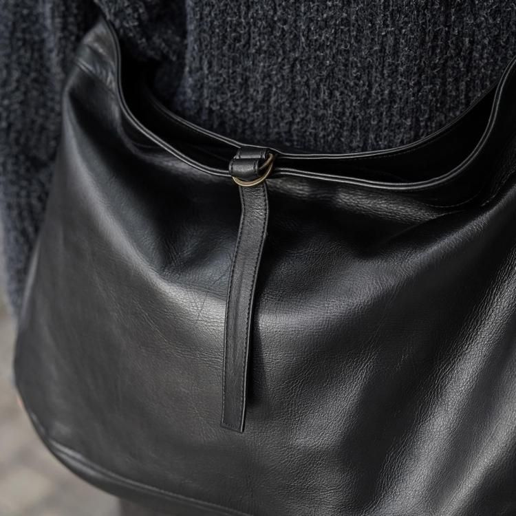 シーシーユー CCU 25aw ニュースペーパーバッグショルダー NEWS