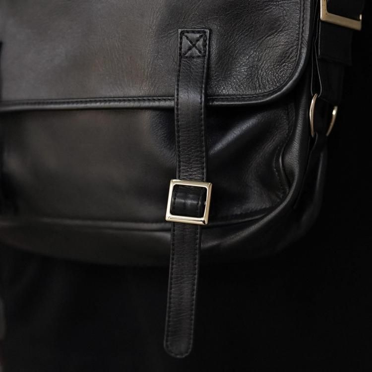 シーシーユー CCU 25aw フラップショルダーバッグ FLAP SHOULDER BAG M