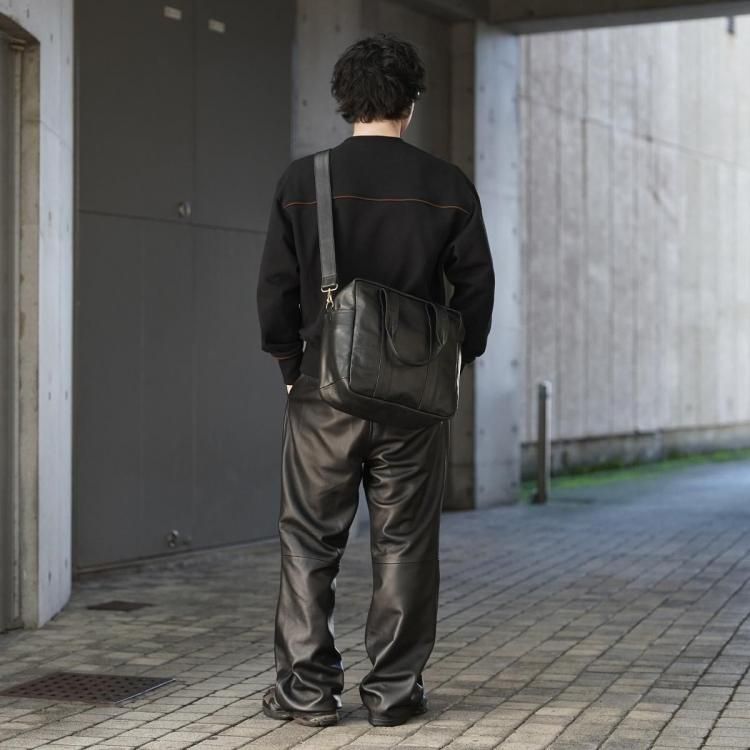 シーシーユー CCU 26ss フライトバッグMサイズカウレザー FLIGHT BAG M シーシーユー CCU 26ss フライトバッグMサイズカウレザー FLIGHT BAG M