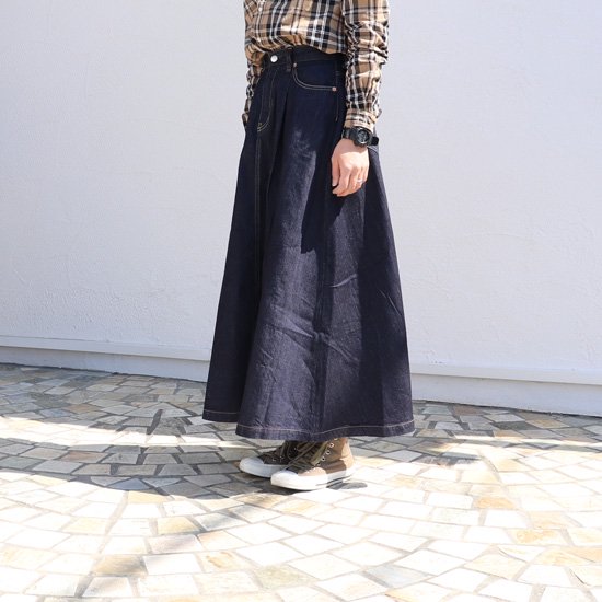 long flare skirt【caqu】