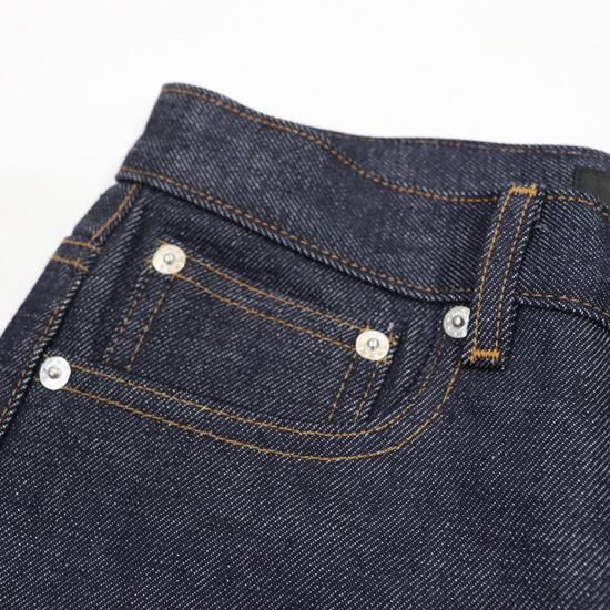 プチニュースタンダード【A.P.C.】