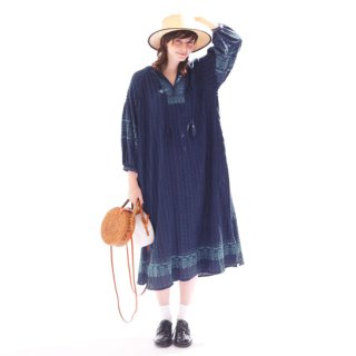 <img class='new_mark_img1' src='https://img.shop-pro.jp/img/new/icons14.gif' style='border:none;display:inline;margin:0px;padding:0px;width:auto;' />【Shirt＆One piece Fair 10％OFF】