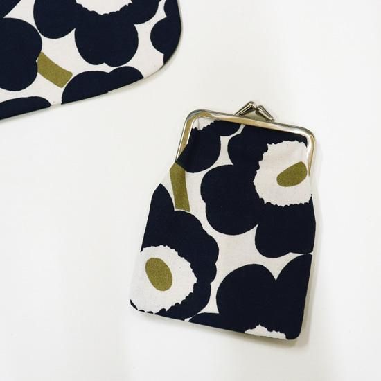 日本限定】Kortti Kukkaro Mini Unikko がま口ポーチ【marimekko】 日本限定】Kortti Kukkaro Mini Unikko がま口ポーチ【marimekko】