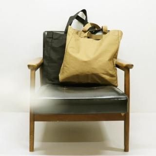 Lois スモールコンパクトウォレット【A.P.C.】