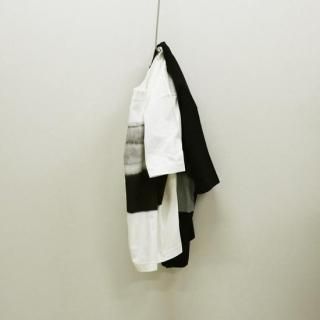 <img class='new_mark_img1' src='https://img.shop-pro.jp/img/new/icons14.gif' style='border:none;display:inline;margin:0px;padding:0px;width:auto;' />MENS LIGHT COTTON JERSEYMHL.