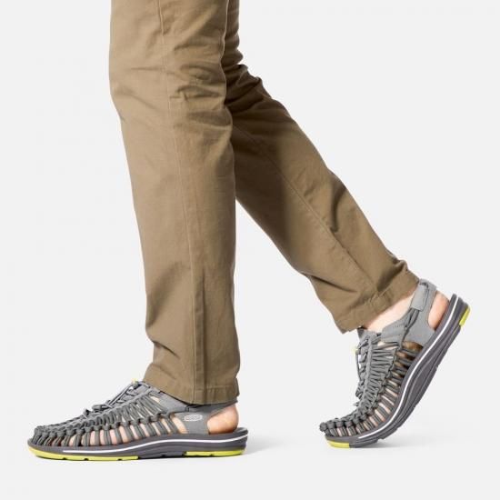 KEEN UNEEK FLAT｜2doors ONLINE