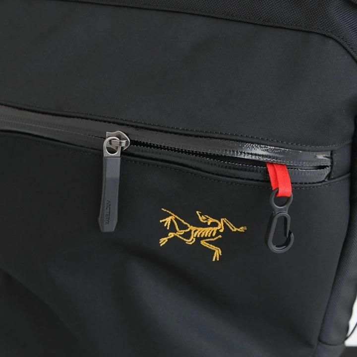 Arc'teryx Arro 8 Shoulder Bag アークテリクス ショルダー Arc'teryx Arro 8 Shoulder Bag アークテリクス ショルダー