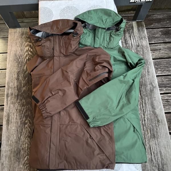 Green Clothing 23-24 HEAVY JACKET - 2DOORS ONLINE Green Clothing 23-24 HEAVY JACKET - 2DOORS ONLINE