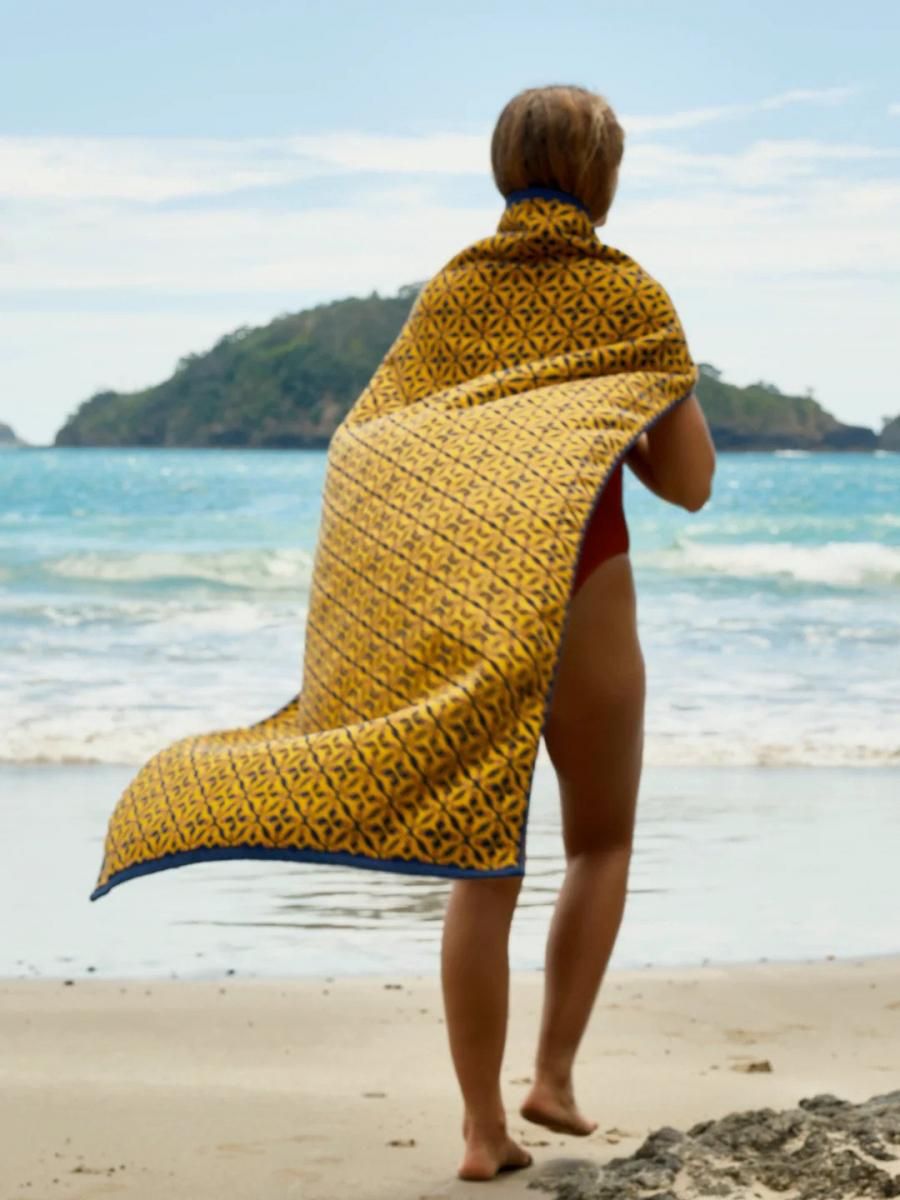 Mollusk Tile Towel - 2DOORS ONLINE