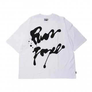 <img class='new_mark_img1' src='https://img.shop-pro.jp/img/new/icons12.gif' style='border:none;display:inline;margin:0px;padding:0px;width:auto;' />LUNA SandalsRun Free Tee by Ryuji Kamiyama 