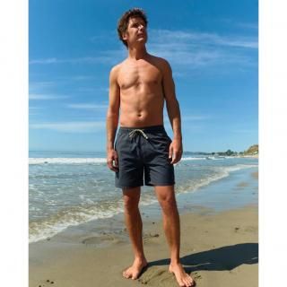 <img class='new_mark_img1' src='https://img.shop-pro.jp/img/new/icons12.gif' style='border:none;display:inline;margin:0px;padding:0px;width:auto;' />Mollusk Vacation Trunks 
