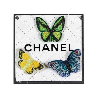 <img class='new_mark_img1' src='https://img.shop-pro.jp/img/new/icons1.gif' style='border:none;display:inline;margin:0px;padding:0px;width:auto;' />CHANEL Butterfly Swarm 558089