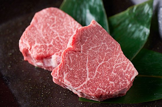 福島県産黒毛和牛 福島牛 ランプステーキ100g 肉のおおくぼ 国産馬刺し 馬肉の通販 お取り寄せ ギフト お歳暮におすすめ