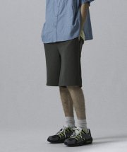 Iroquois_TECH KNIT SHORT PANTS_KHA