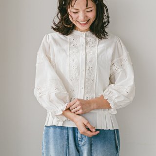<img class='new_mark_img1' src='https://img.shop-pro.jp/img/new/icons56.gif' style='border:none;display:inline;margin:0px;padding:0px;width:auto;' />05_cotton　lace　blouse　blouse　「white」
