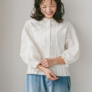 <img class='new_mark_img1' src='https://img.shop-pro.jp/img/new/icons56.gif' style='border:none;display:inline;margin:0px;padding:0px;width:auto;' />05_cottonlaceblousewhite