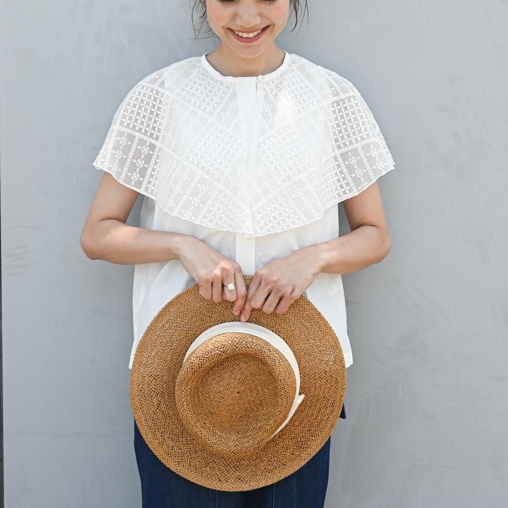 <img class='new_mark_img1' src='https://img.shop-pro.jp/img/new/icons8.gif' style='border:none;display:inline;margin:0px;padding:0px;width:auto;' />16_capesleeveblouse-classic