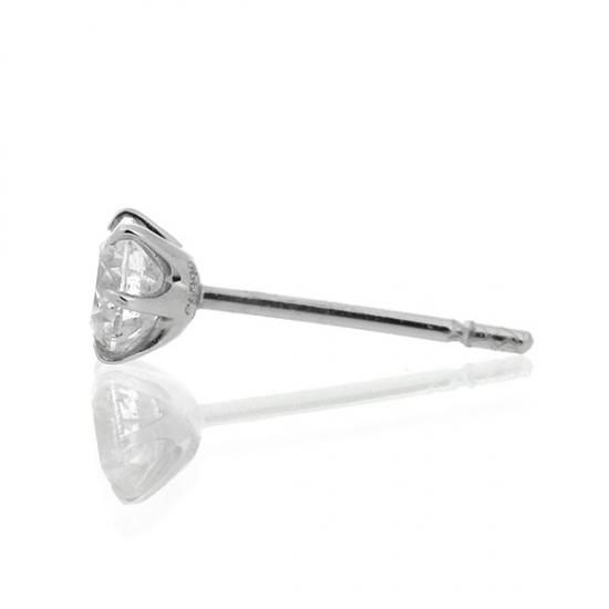 ダイヤモンド ピアス0.6ct 0.3×0.3ct Pt900 ハートアンド