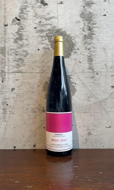 Gerard Schueller et Fils Pinot Noir LN012 '09 - ワイン店 un