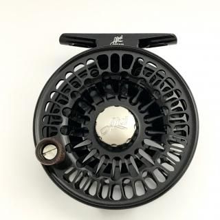 Qualifly Razorback Black and Silver Fly Reel – Outlaw Rod Co.