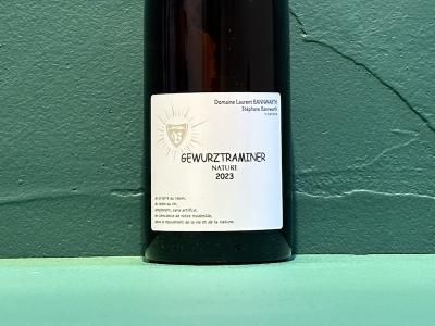 ニュイサンジョルジュ バドコンブ 09 ジャンタルディ
バ・ド・コンブ 2009 ジャン・ユタール - Wine Library