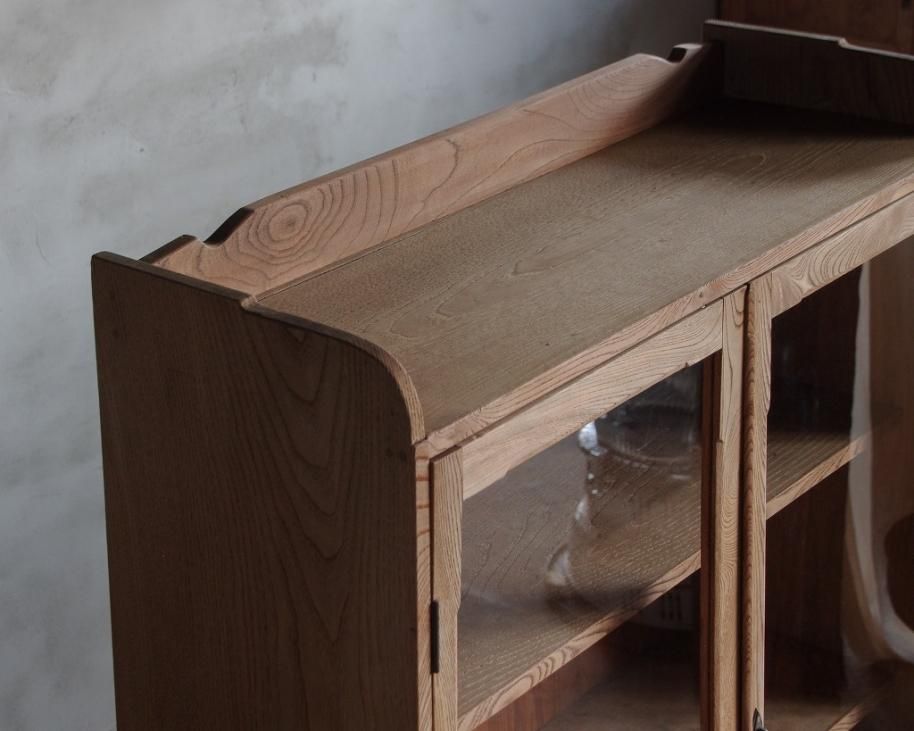 欅と栗の収納棚 - FUNNEL