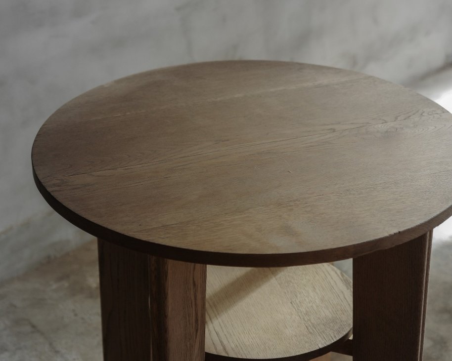 ラウンドテーブル／カフェテーブル／丸テーブル 古家具・アンティーク