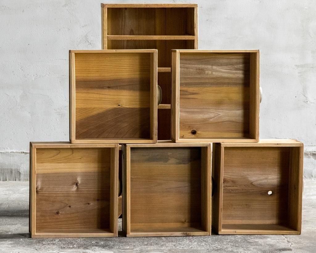 アンティーク　ちりめん小さな鏡台＆小引き出し付き　17.5✖️11.5✖️26.0㎝ アンティーク ちりめん小さな鏡台＆小引き出し付き 17.5✖️11.5