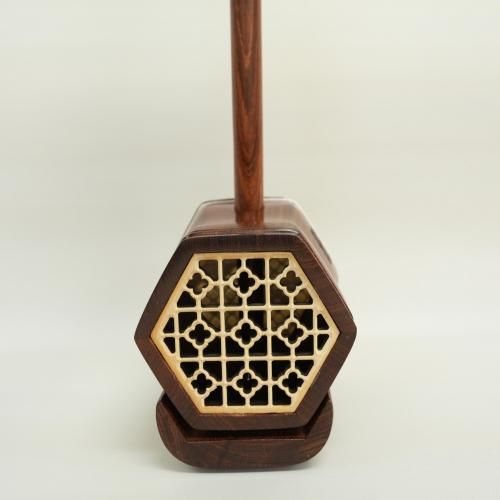 希少 二胡 中國蘇州 紅木精品 万菊根制 付属品 彫刻 刻印 中国 弦楽器 186086567_o3.jpg?