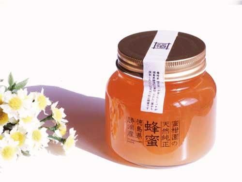 蜜柑園の天然純正蜂蜜450g | 国産はちみつ - 道の駅ひなの里かつ 蜜柑園の天然純正蜂蜜450g | 国産はちみつ - 道の駅ひなの里かつ