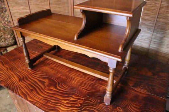 現代モノ木製サイドテーブル 古録展 送料別 Gサイズ 中古 品番S61251