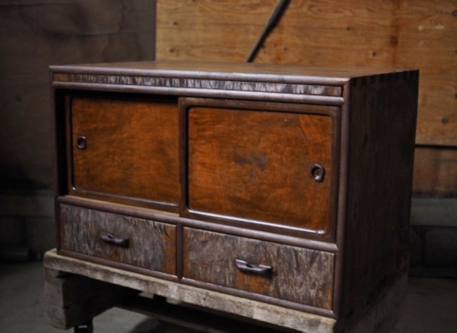 前栃材アンティーク戸棚 昭和初期 chestnut wood antique cupboard 