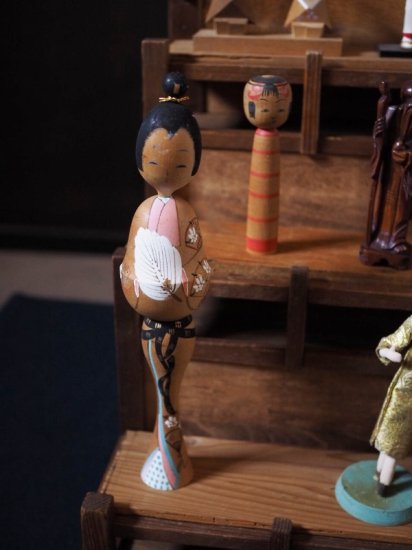 3段飾り棚と日本各地の民芸人形セット 1950-60年代 古録展 送料別 F 