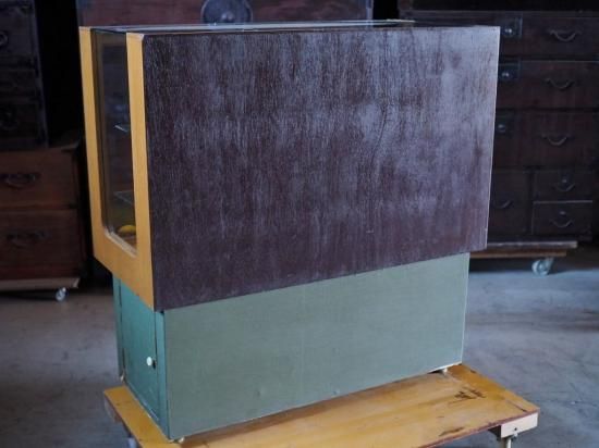 昭和レトロポップなガラスショーケース 昭和中期 下部剥がれ有