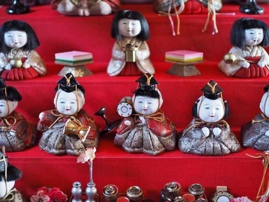 小さな可愛い雛人形 ガラスケース入り 昭和後期 古録展 【注 小さな可愛い雛人形 ガラスケース入り 昭和後期 古録展 【注