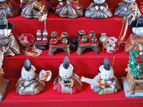 小さな可愛い雛人形 ガラスケース入り 昭和後期 古録展 【注 小さな可愛い雛人形 ガラスケース入り 昭和後期 古録展 【注