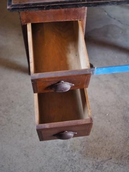 古い机 大正 昭和初期 アンテーク アンティーク書斎机 大正～昭和初期 古録展 送料別 Gサイズ 中古 品番F4404